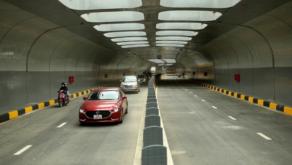 Новый туннель в Дананге открывался после двух лет строительства